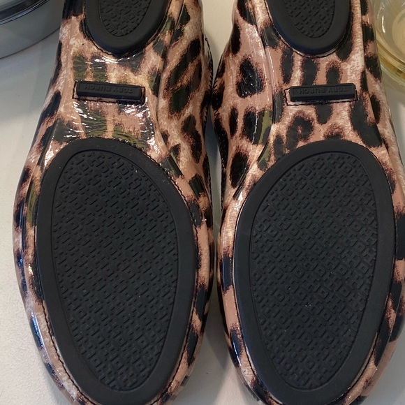 Tory Burch Minnie Travel Flat in Leopard - Picture 6 of 8